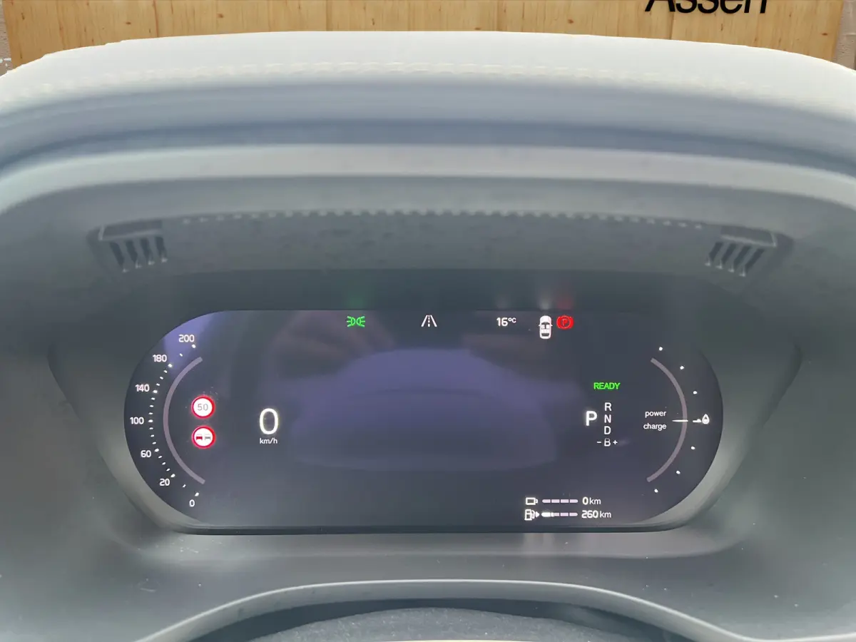 T6 AWD Ultimate Bright | Luchtvering | Head-Up Display | 360 camera | Harman Kardon | Stoel ventilatie