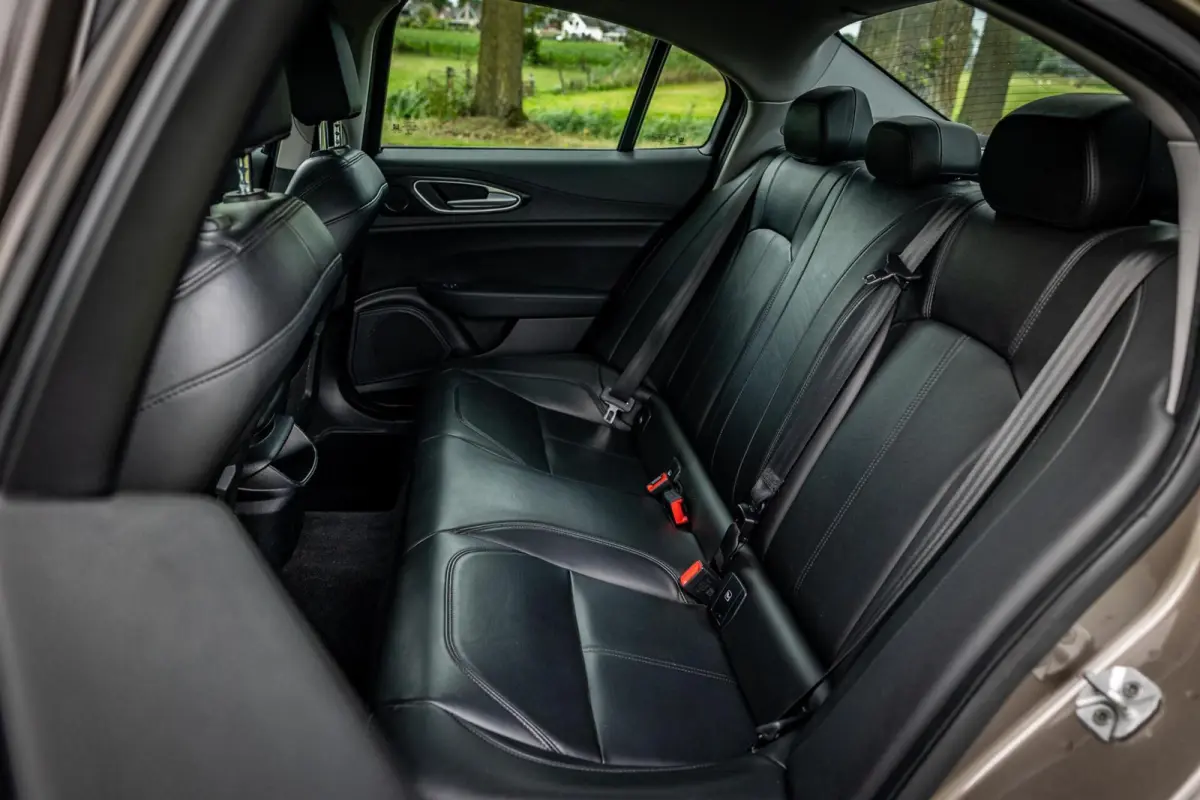 2.0T Super |Nap |Leder |Automaat |Keyless
