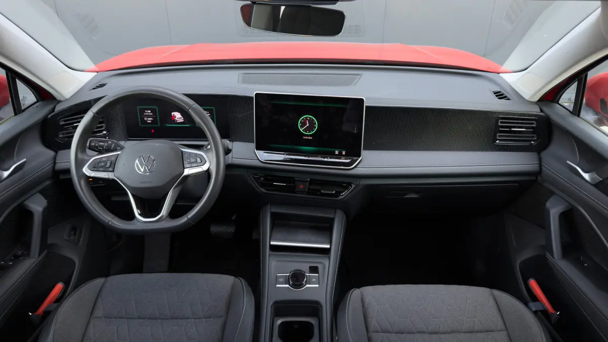 150pk 1.5 eTSI Life Edition | Trekhaak | Carplay | Adaptive Cruise | 17" | Keyless |