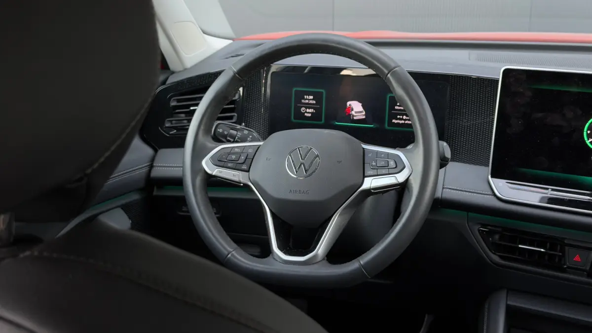 150pk 1.5 eTSI Life Edition | Trekhaak | Carplay | Adaptive Cruise | 17" | Keyless |