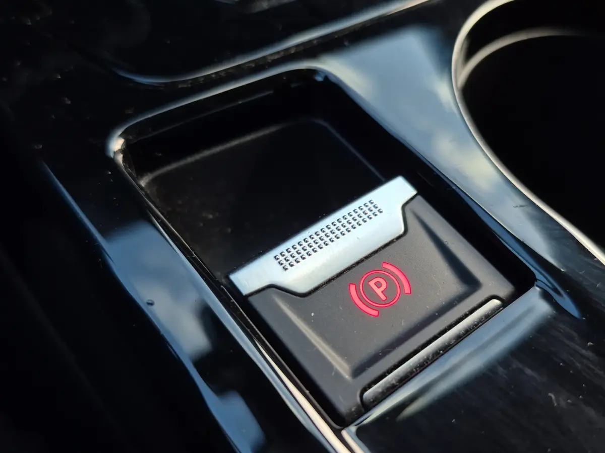 EV Allure Pack 50 kWh 91,2% SOH | 3 Fase | Camera | Parkeersensoren | LED | Carplay/android auto |