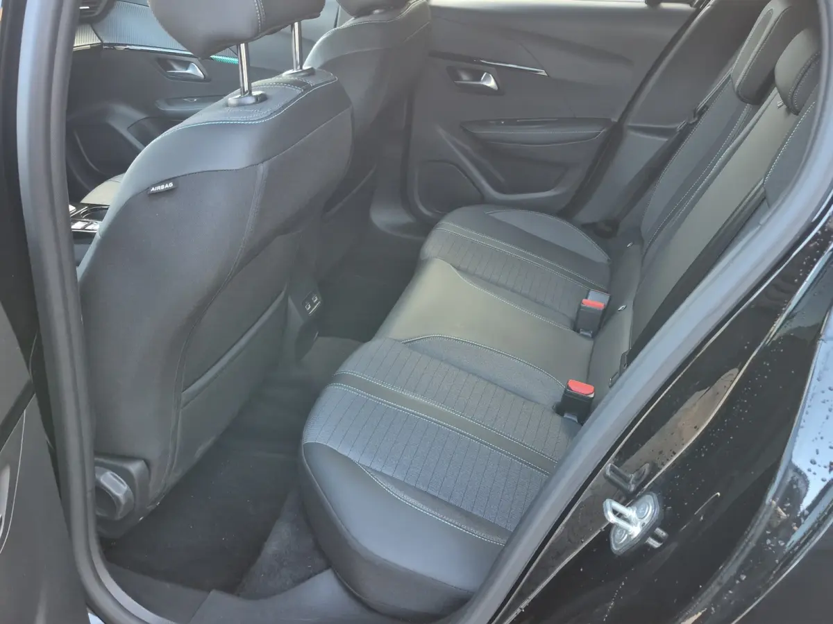 EV Allure Pack 50 kWh 91,2% SOH | 3 Fase | Camera | Parkeersensoren | LED | Carplay/android auto |