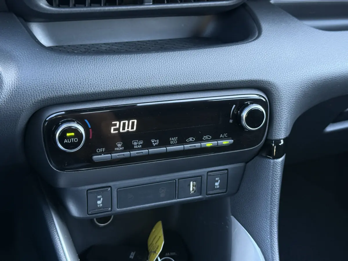 1.5 Hybrid Team D | ACC | CarPlay | Camera | Keyless