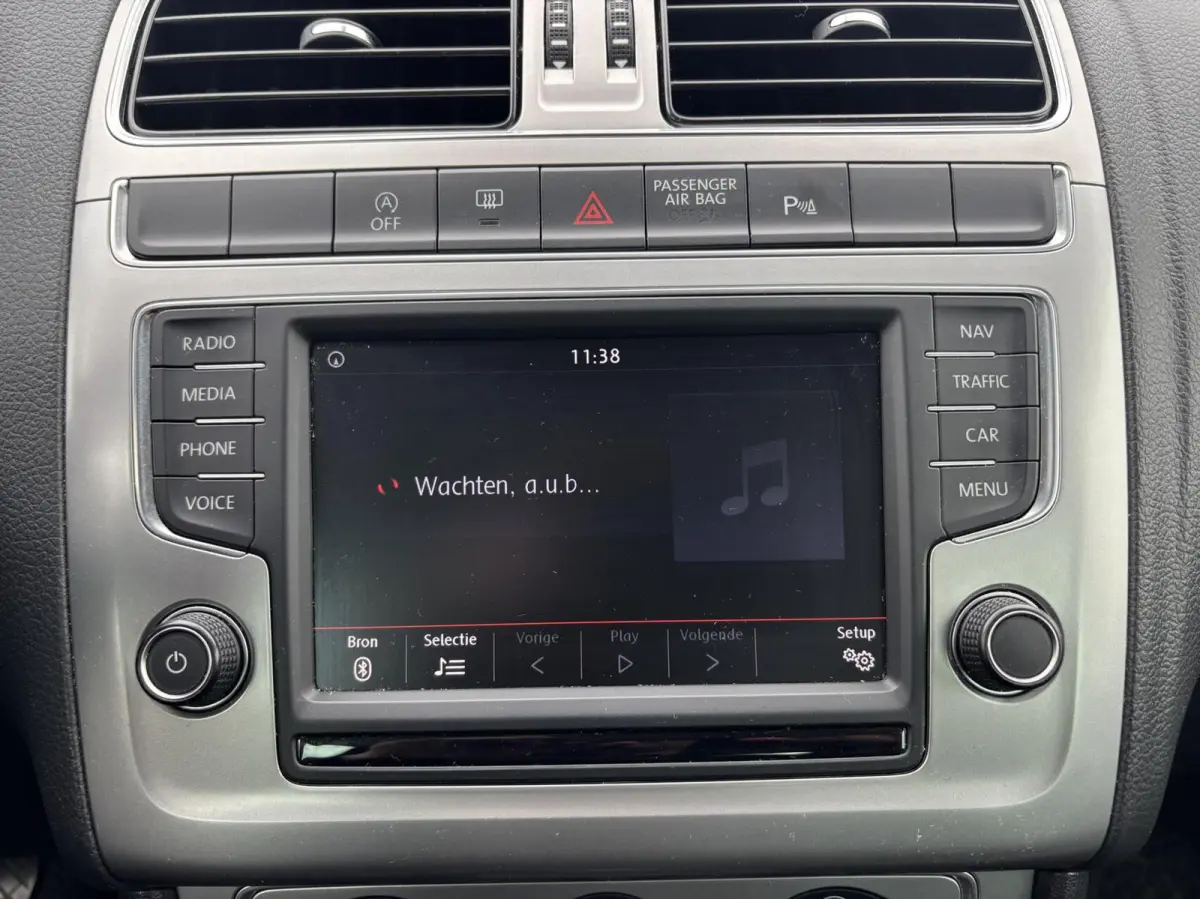 1.0 BlueMotion Connected Series cruise pdc