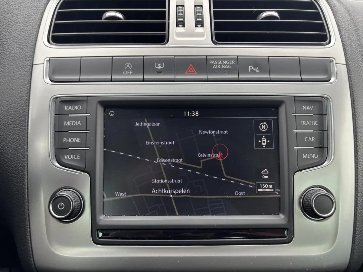1.0 BlueMotion Connected Series cruise pdc