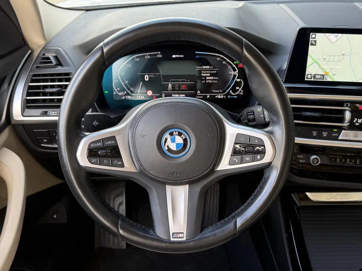 xDrive30e 18"/Leder/Dodehoek/Camera/Keyless/LED/Navigatie