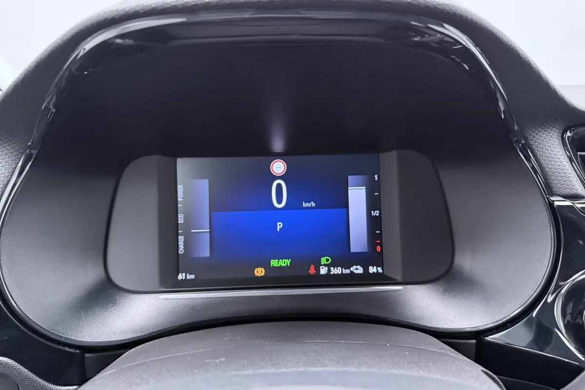 Electric Long Range Business Edition 51 kWh Long Range Carplay Android Auto ECC