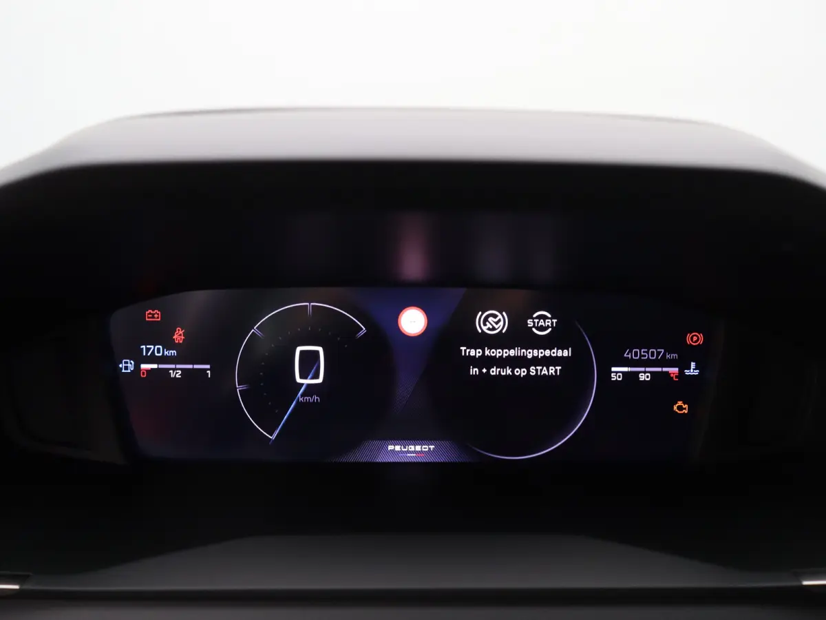 1.2 PureTech 100 Allure 1e Eigenaar | Parkeersenoren Voor en Achter | Camera | Climate Control | Apple Carplay/Android Auto | Cruise Control