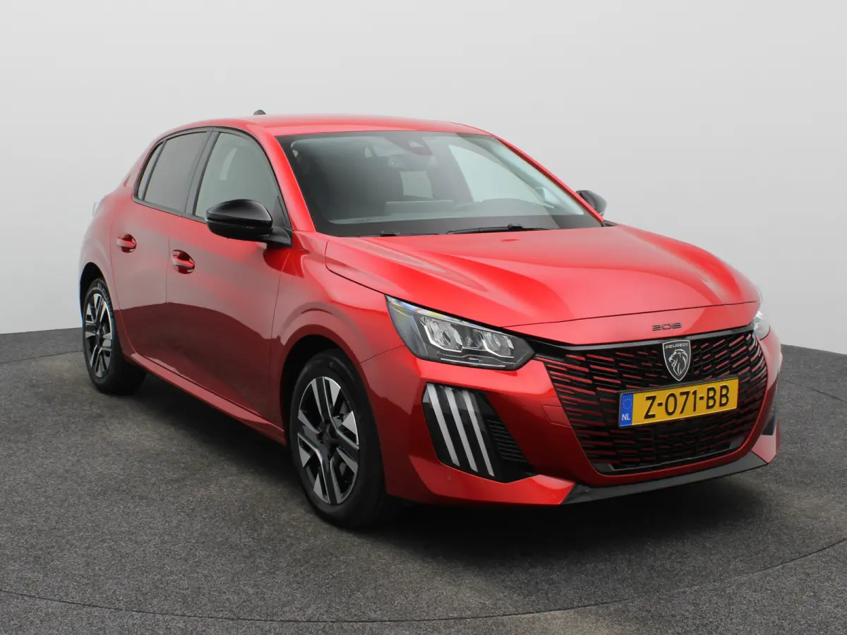 1.2 PureTech 100 Allure 1e Eigenaar | Parkeersenoren Voor en Achter | Camera | Climate Control | Apple Carplay/Android Auto | Cruise Control