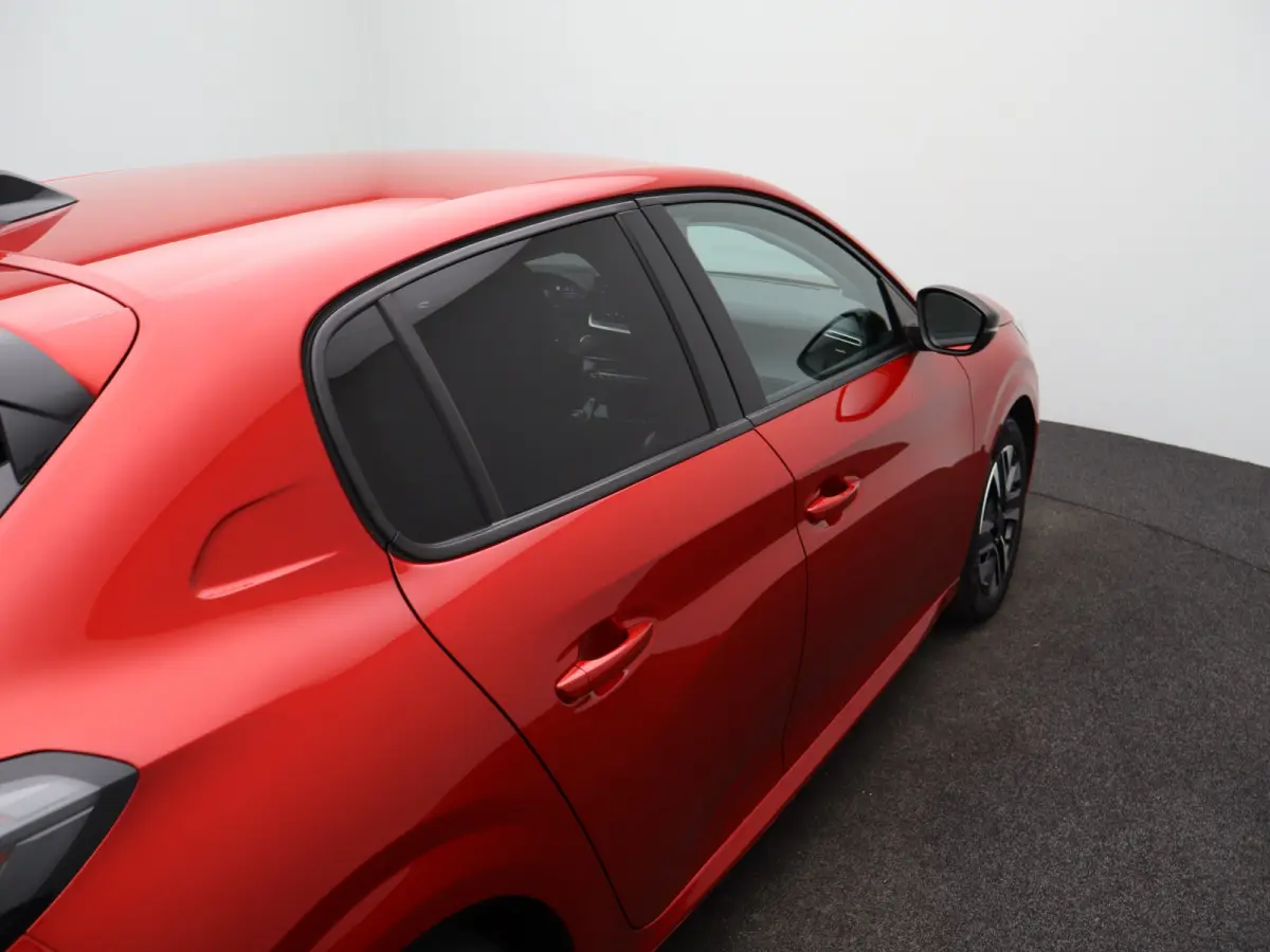 1.2 PureTech 100 Allure 1e Eigenaar | Parkeersenoren Voor en Achter | Camera | Climate Control | Apple Carplay/Android Auto | Cruise Control
