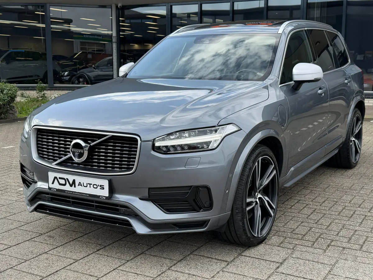 2.0 T8 Twin Engine AWD R-Design l TREKHAAK l ACC l