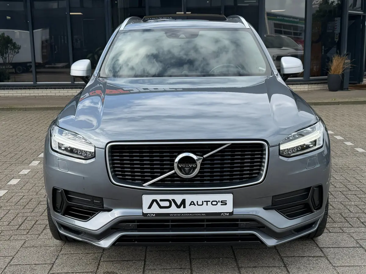 2.0 T8 Twin Engine AWD R-Design l TREKHAAK l ACC l