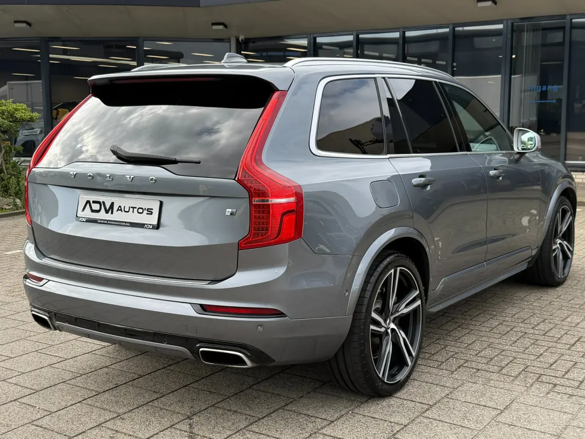 2.0 T8 Twin Engine AWD R-Design l TREKHAAK l ACC l