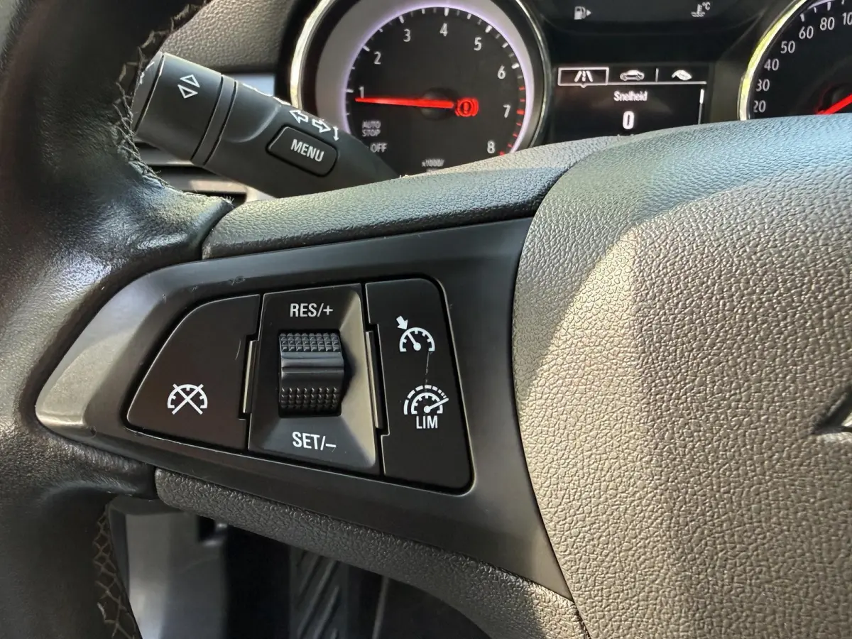 1.2 Edition | Navigatie via Apple Carplay | Climate Control | Cruise Control | Trekhaak