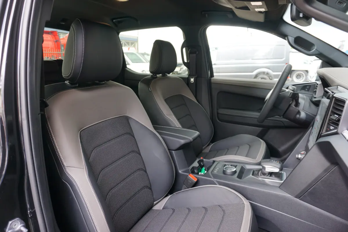 Aventura l V6 l 4motion l Full option l Dubbelcabine l Roldeksysteem l Incl. BPM / Ex BTW