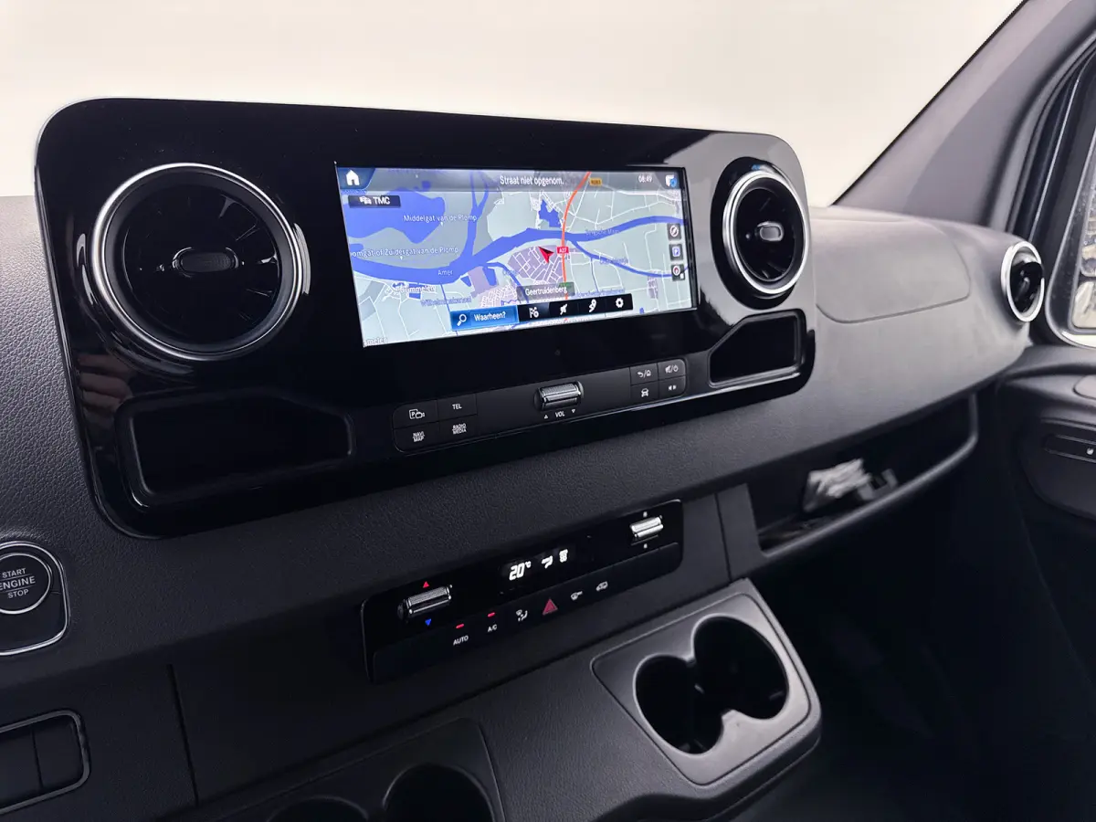 419 L2H2 Led Distronic MAK Safari Sidebars 360 Graden Camera Navigatie Softclose Schuifdeur