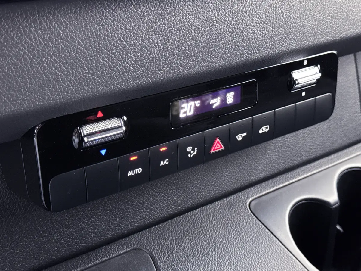 419 L2H2 Led Distronic MAK Safari Sidebars 360 Graden Camera Navigatie Softclose Schuifdeur
