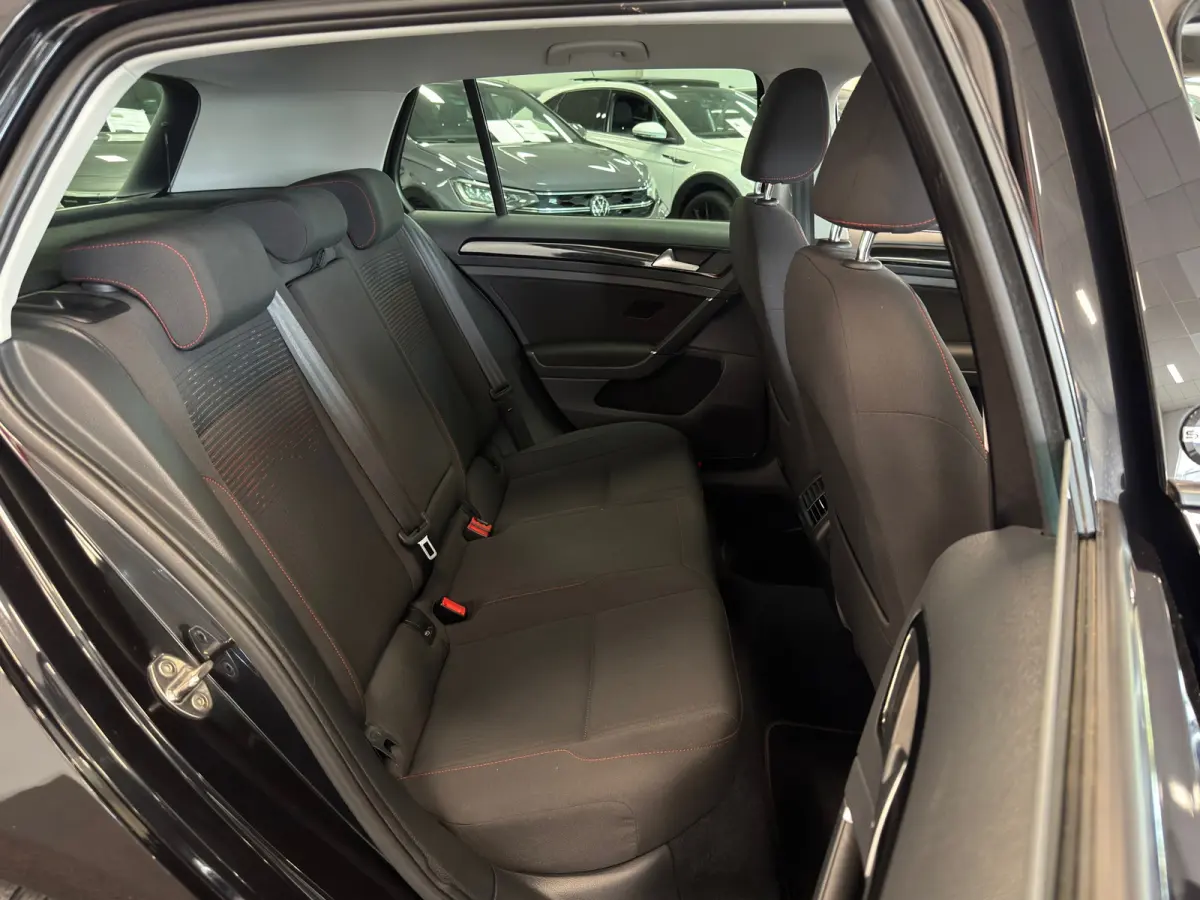 1.0 TSI Highline | AUTOMAAT | ECC AIRCO | CRUISE | PDC |