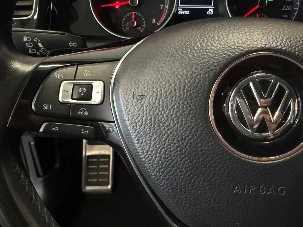 1.0 TSI Highline | AUTOMAAT | ECC AIRCO | CRUISE | PDC |