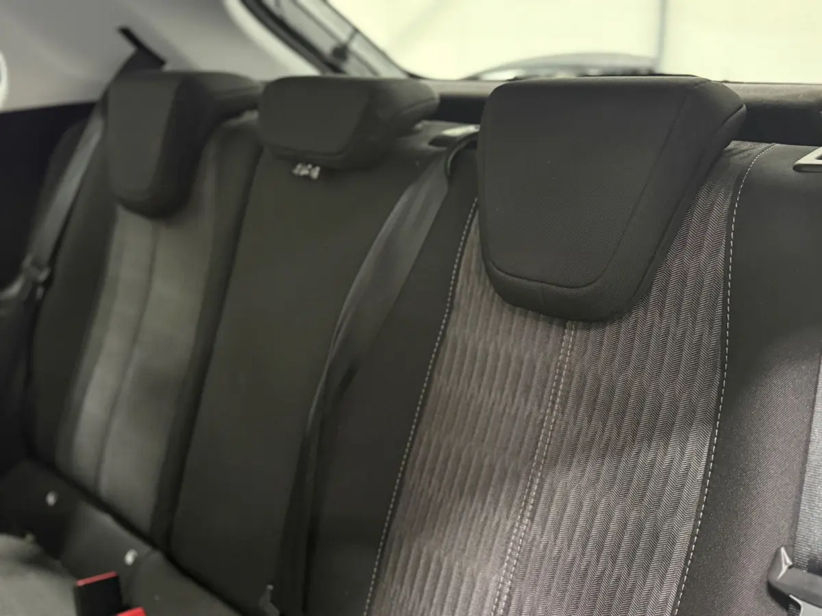 1.2 Turbo Edition |NAP| LED | Cruise Control | Parkeersensoren |Carplay|DAB+ | Rijstrookassistent