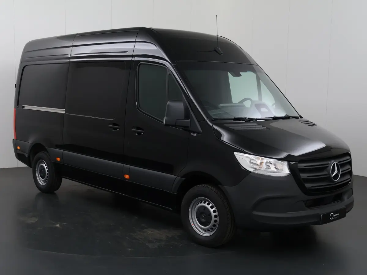 315 L2H2 RWD PRO | 3500kg TREKKEN | AUTOMAAT | 3-ZITS | CRUISE CONTROL