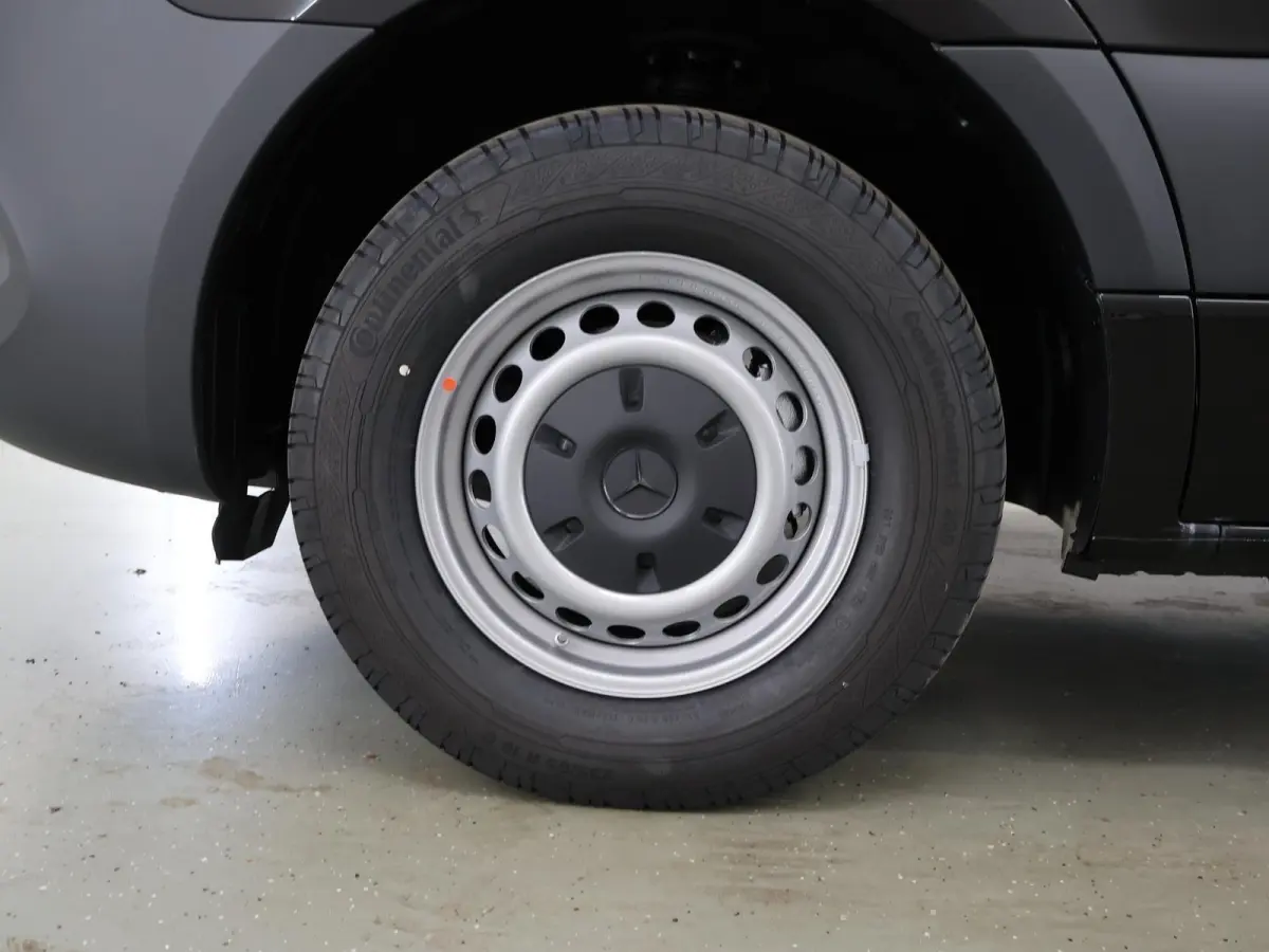 315 L2H2 RWD PRO | 3500kg TREKKEN | AUTOMAAT | 3-ZITS | CRUISE CONTROL