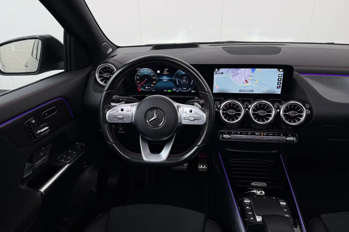 250 AMG+ 67 kWh (95%SOH) Pano-Dak Burmester Memory