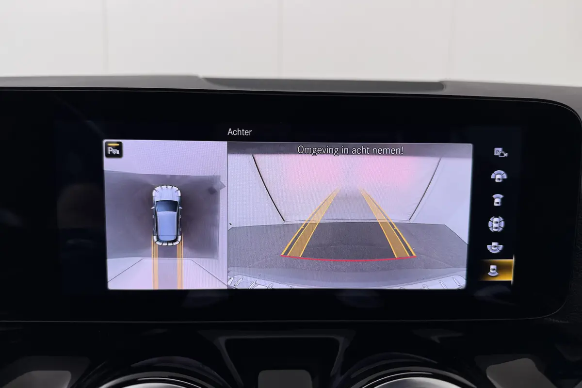 250 AMG+ 67 kWh (95%SOH) Pano-Dak Burmester Memory