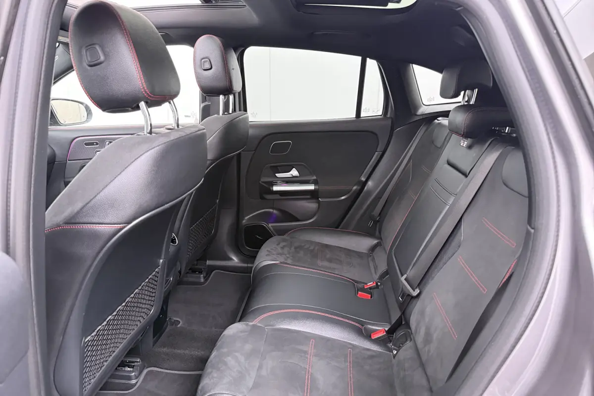 250 AMG+ 67 kWh (95%SOH) Pano-Dak Burmester Memory