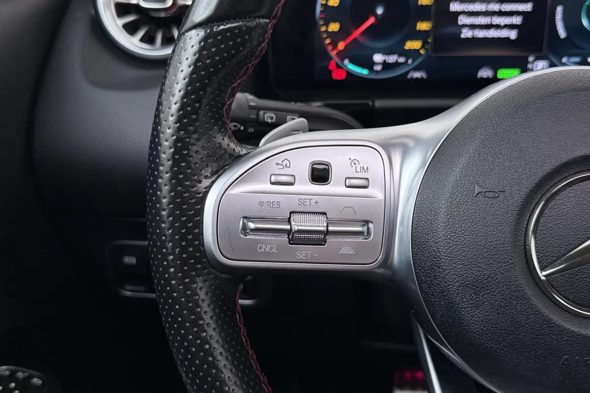 250 AMG+ 67 kWh (95%SOH) Pano-Dak Burmester Memory