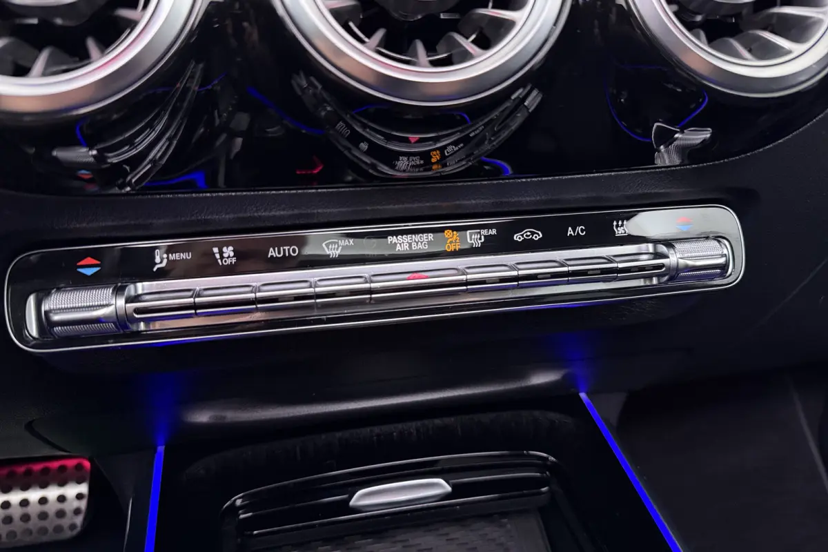 250 AMG+ 67 kWh (95%SOH) Pano-Dak Burmester Memory
