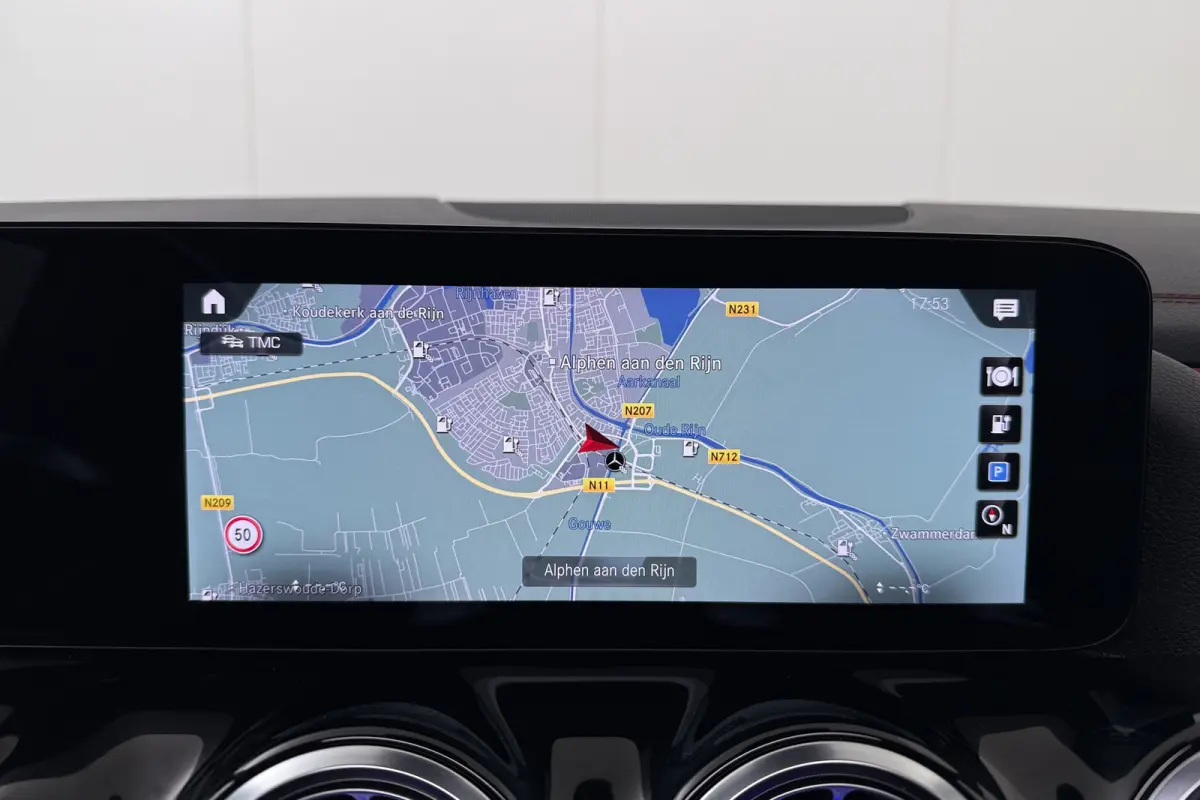 250 AMG+ 67 kWh (95%SOH) Pano-Dak Burmester Memory