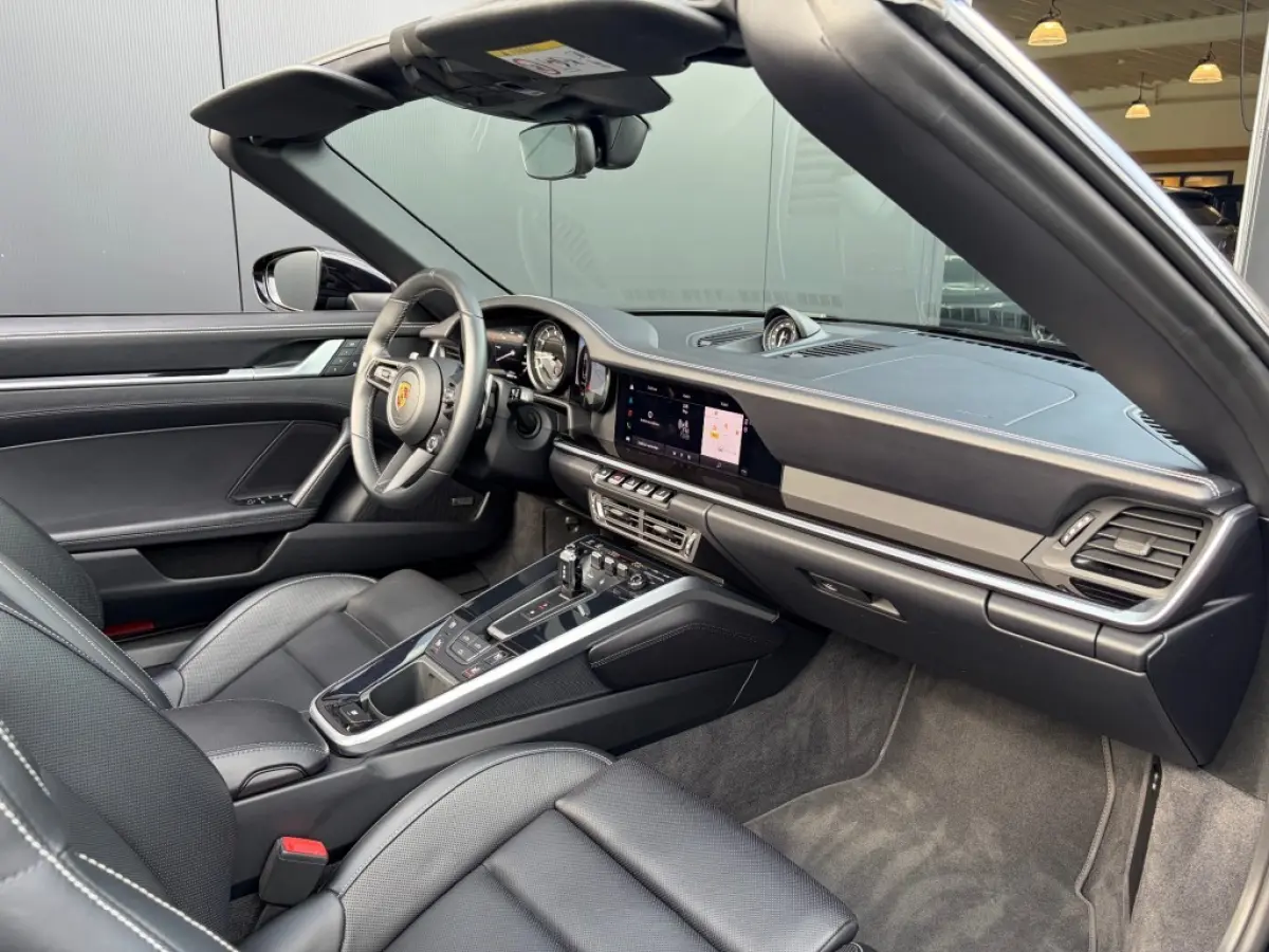 3.0 992 Chrono+ Sportuitlaat BOSE Camera Carplay Approved