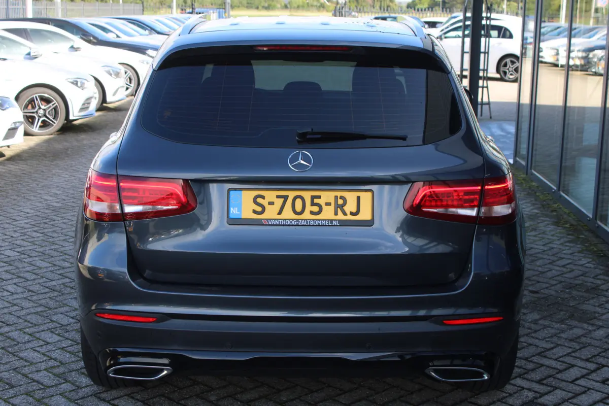 250 4MATIC Ambition