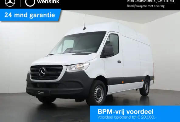 315 L2H2 RWD PRO | 3500KG trekken | Facelift | Carplay | 3-zits | Camera