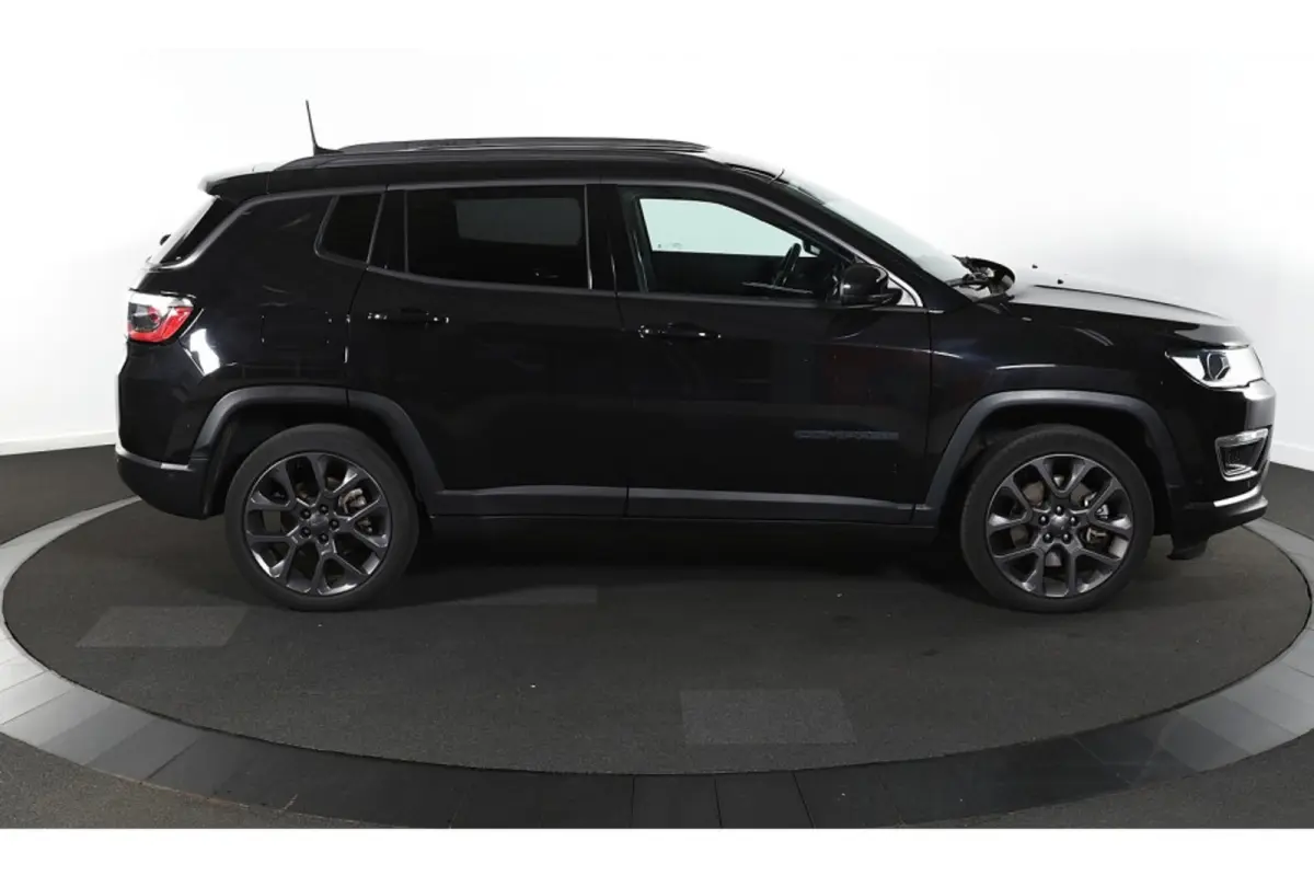 4xe 240 Plug-in Hybrid S STOEL/STUUR VERW.1ste Eig,LEER,ELEKT KLEP,4wd,