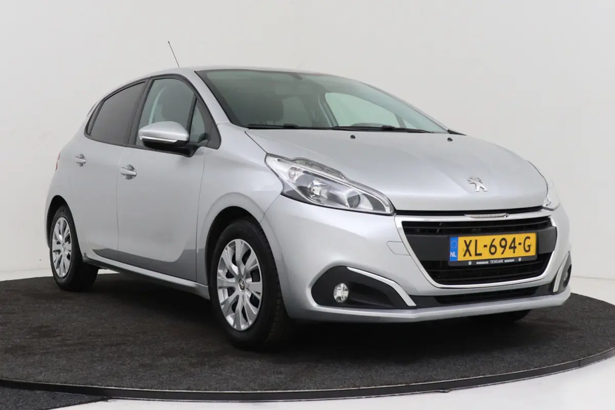 1.2 PureTech Active | 35.000 KM!! | PDC | Airco | Volledig Ond. |