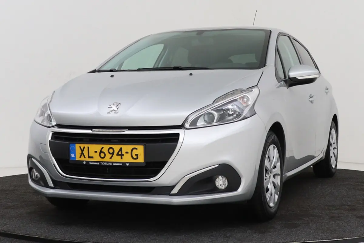 1.2 PureTech Active | 35.000 KM!! | PDC | Airco | Volledig Ond. |
