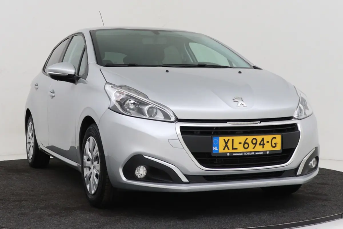 1.2 PureTech Active | 35.000 KM!! | PDC | Airco | Volledig Ond. |