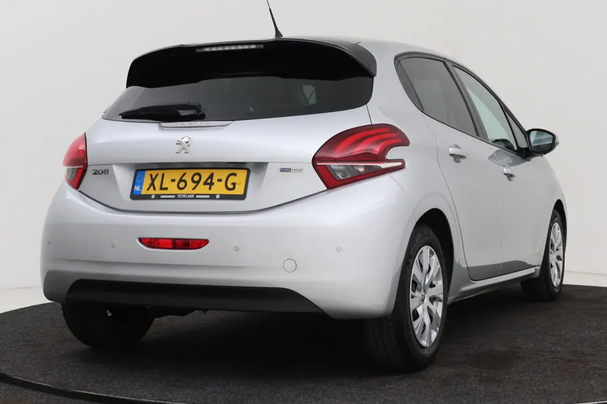 1.2 PureTech Active | 35.000 KM!! | PDC | Airco | Volledig Ond. |
