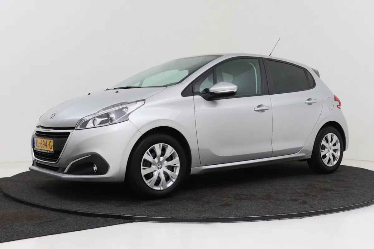 1.2 PureTech Active | 35.000 KM!! | PDC | Airco | Volledig Ond. |