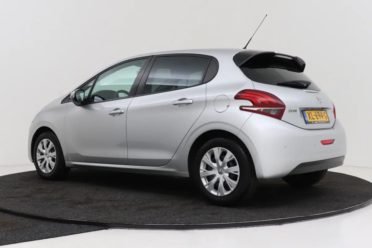 1.2 PureTech Active | 35.000 KM!! | PDC | Airco | Volledig Ond. |