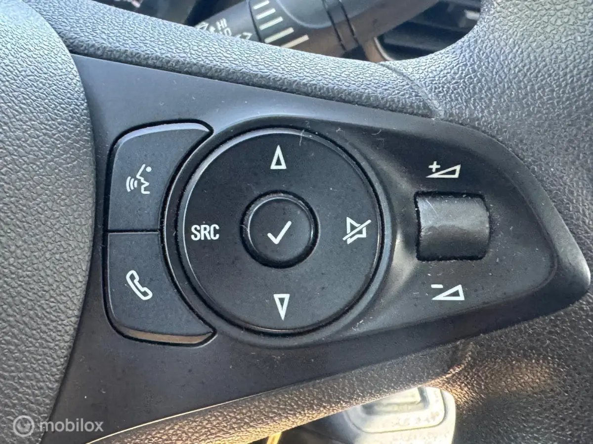 1.5D L1H1 Airco 3Zits Carplay Cruise Nap