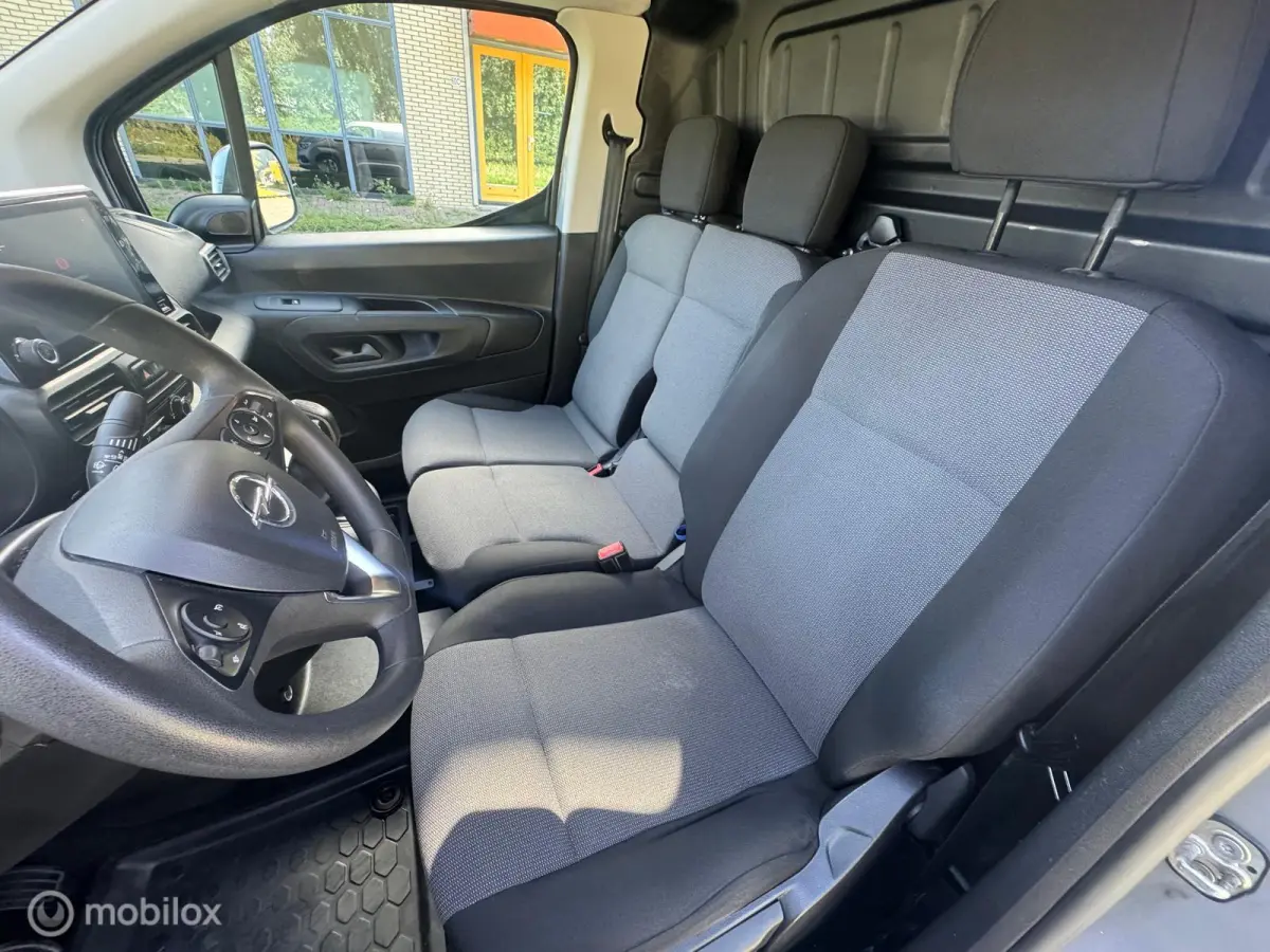 1.5D L1H1 Airco 3Zits Carplay Cruise Nap