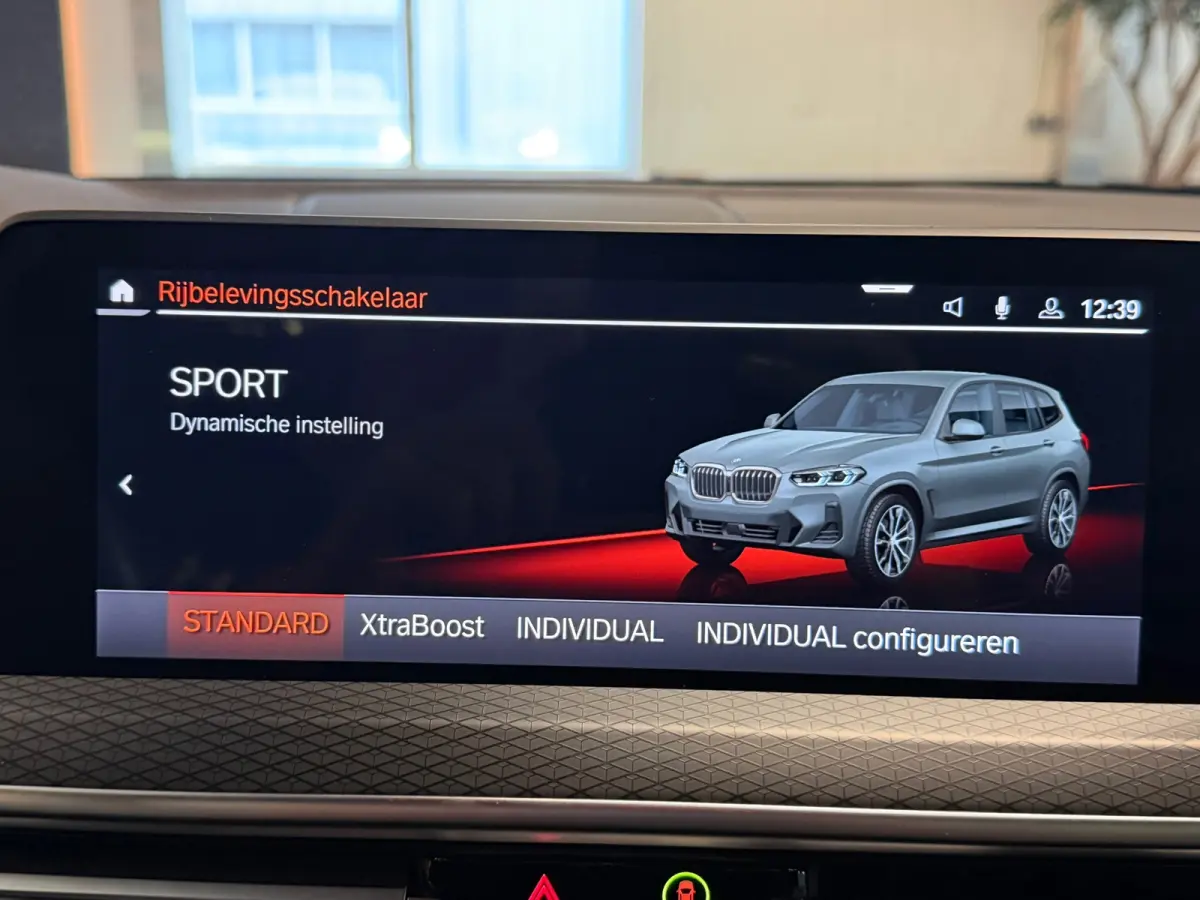 XDrive30e M Package Panorama Camera 1e eigenaar