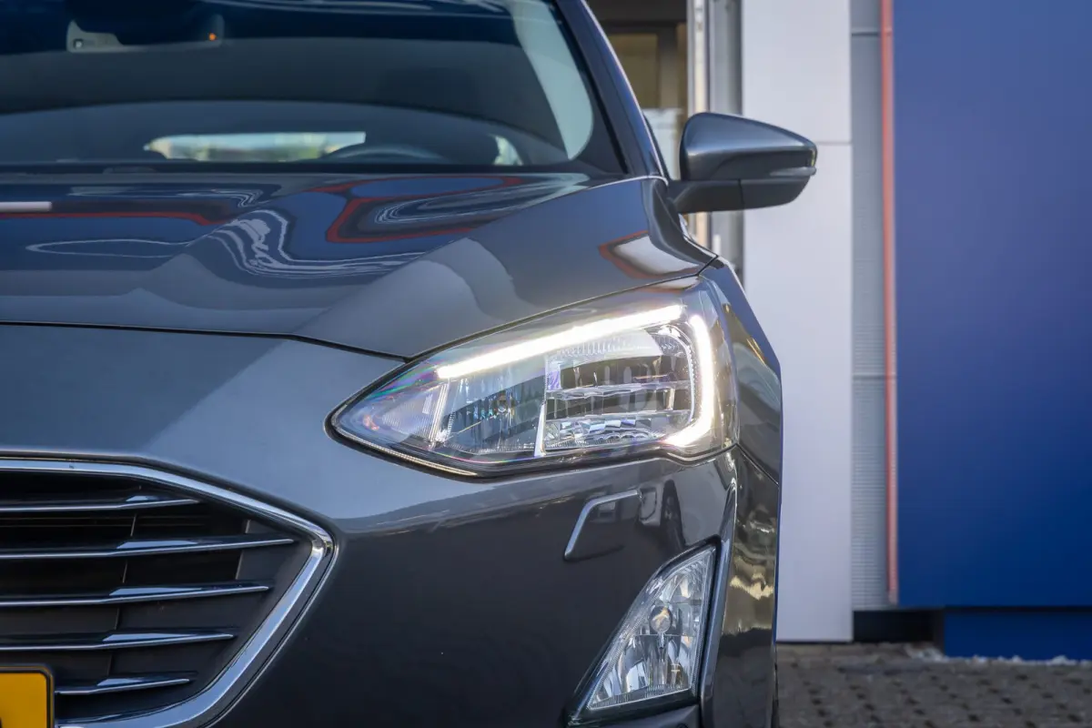 1.0 EcoBoost Hybrid Titanium X Business | Achteruitrijcamera | Apple Carplay/Android Auto | Cruise control adaptief | Keyless | Achteruitrijcamera | Airco (automatisch) | Apple Carplay/Andro