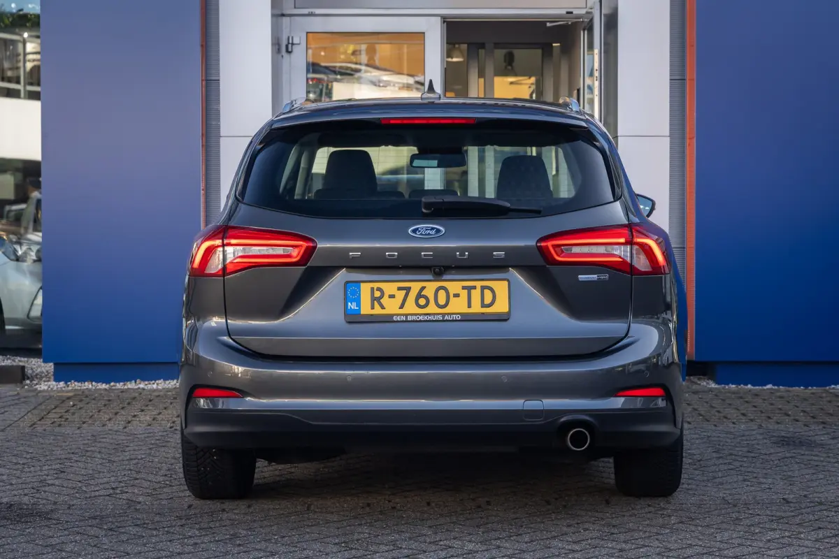 1.0 EcoBoost Hybrid Titanium X Business | Achteruitrijcamera | Apple Carplay/Android Auto | Cruise control adaptief | Keyless | Achteruitrijcamera | Airco (automatisch) | Apple Carplay/Andro