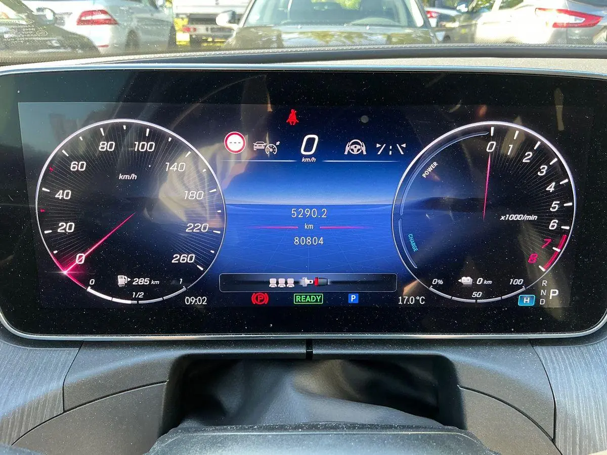 300 e AMG Line Pano|Dealer onderh|Trekhaak|Burmester