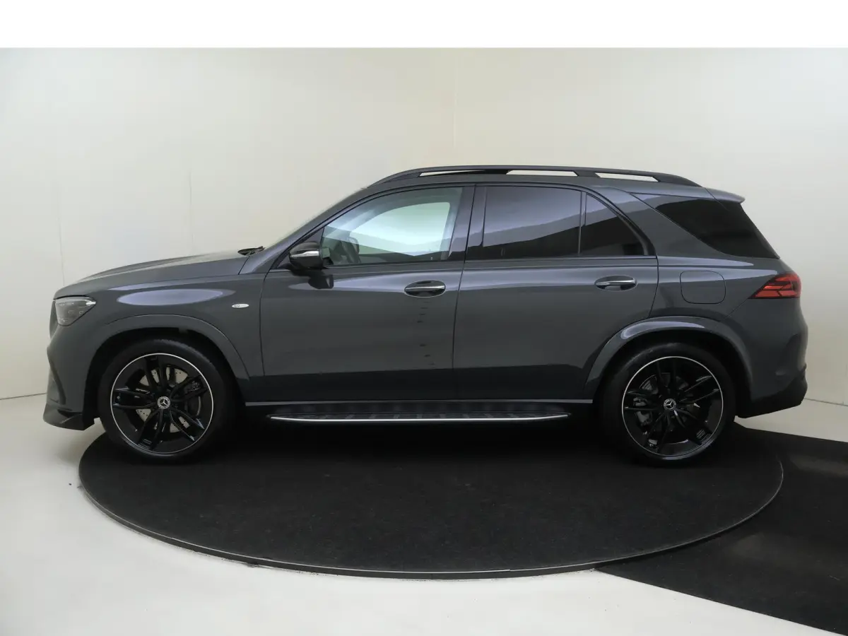 400 e 4MATIC AMG Line / Panoramadak/ 22 inch/ Rijassistentie/ El. Trekhaak/ Zonneschermpakket