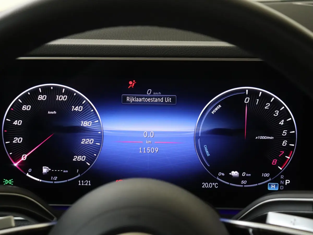 400 e 4MATIC AMG Line / Panoramadak/ 22 inch/ Rijassistentie/ El. Trekhaak/ Zonneschermpakket